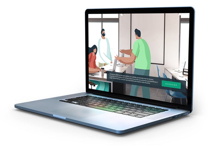 Laptop abierta, en la pantalla se muestra un curso de capacitacion de México development center.